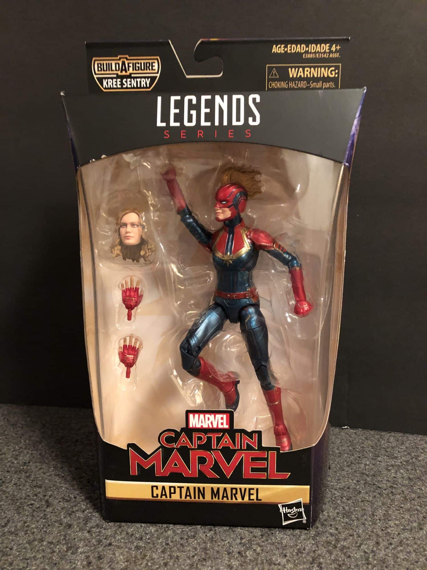 Hasbro: Marvel Legends Captain Marvel and Nick Fury Review