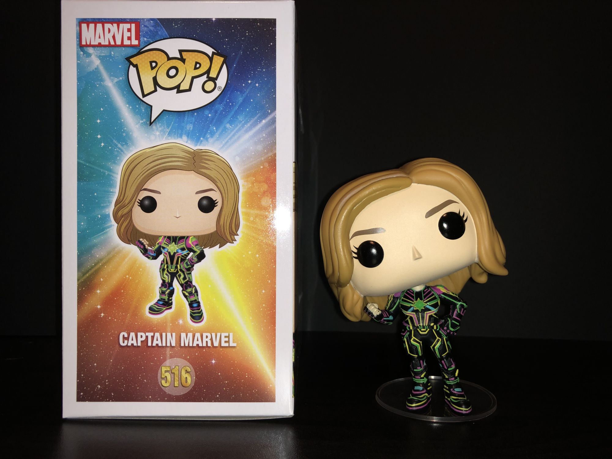 Captain marvel neon 2024 suit funko pop