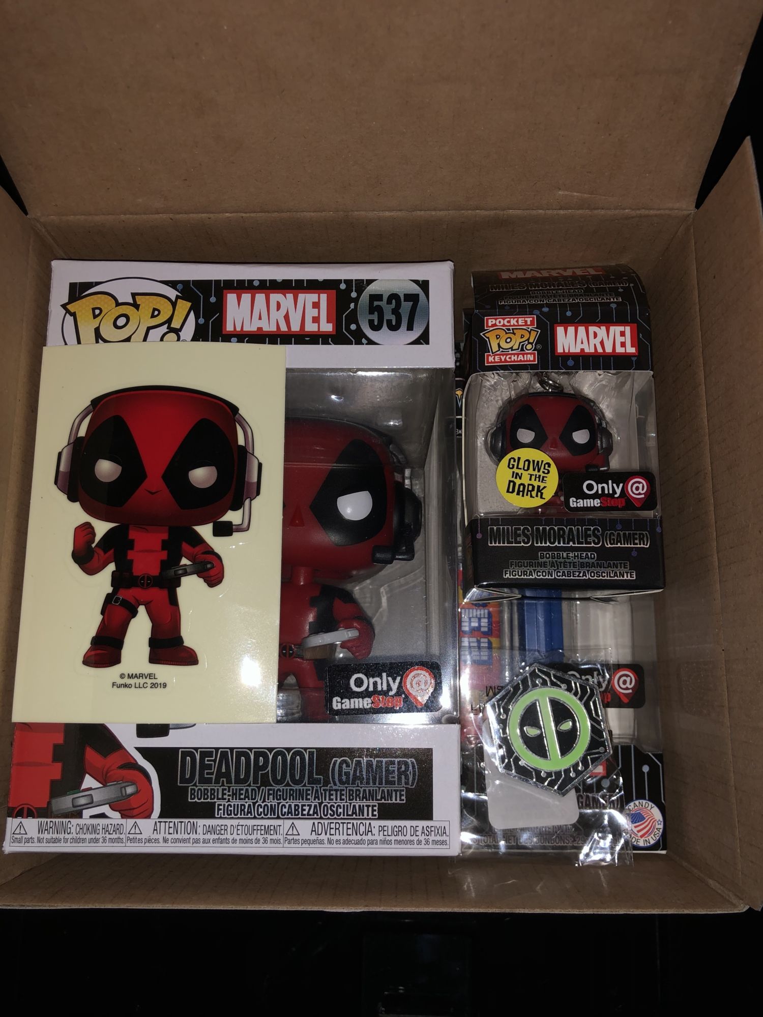 GameStop Exclusive Marvel Gamer Mystery Box [Unboxing]