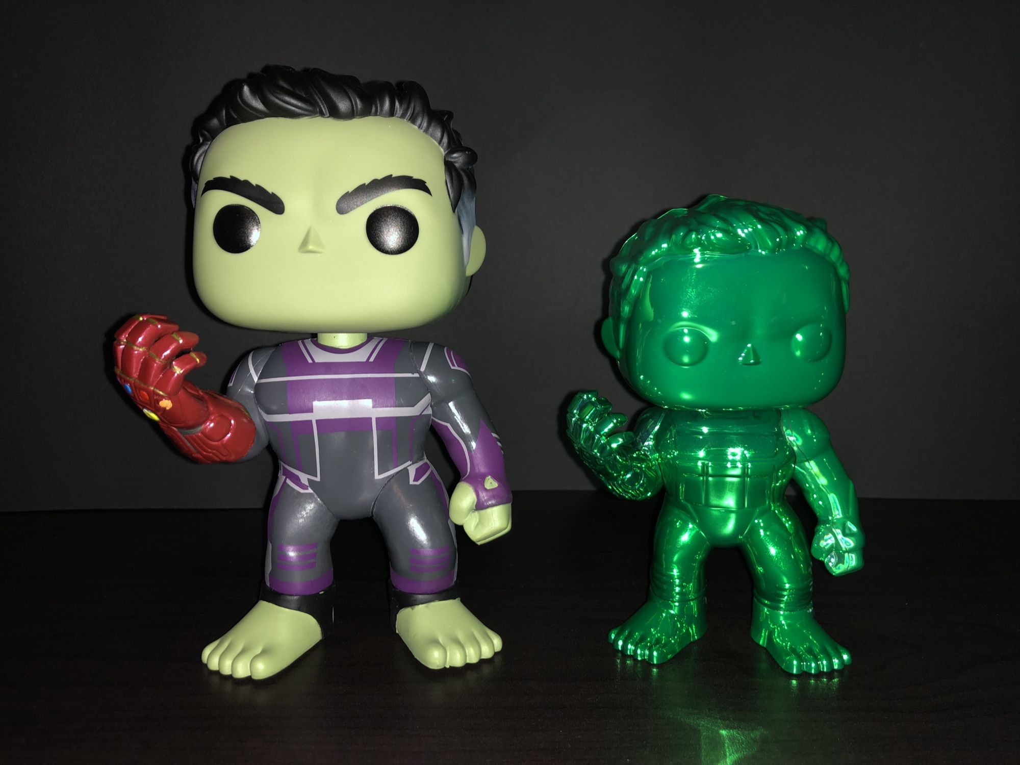 Funko POP! Marvel: Avengers Endgame - 6 Hulk w/ Gauntlet