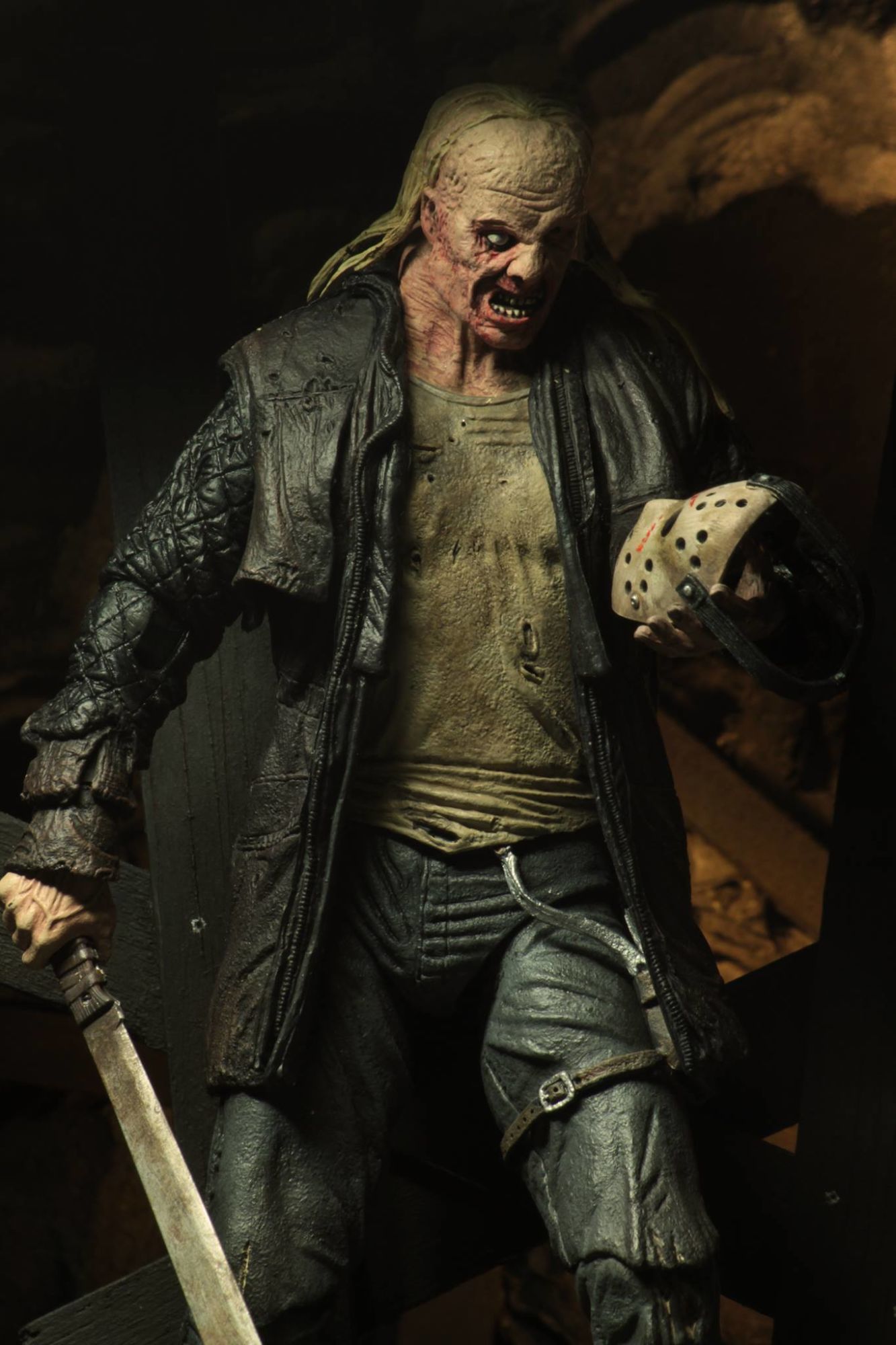 https://bleedingcool.com/collectibles/neca-horror-halloween-laurie-strode-jason-freddy/attachment/friday-the-13th-2009-ultimate-jason-6/