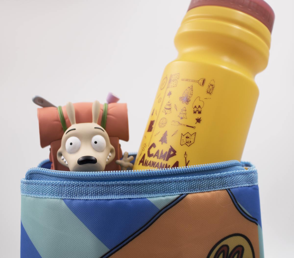 https://bleedingcool.com/collectibles/nickelodeon-tmnt-spongebob-reptar-exclusives-sdcc/attachment/camp-nick-box-lunch_rock_waterbottle/