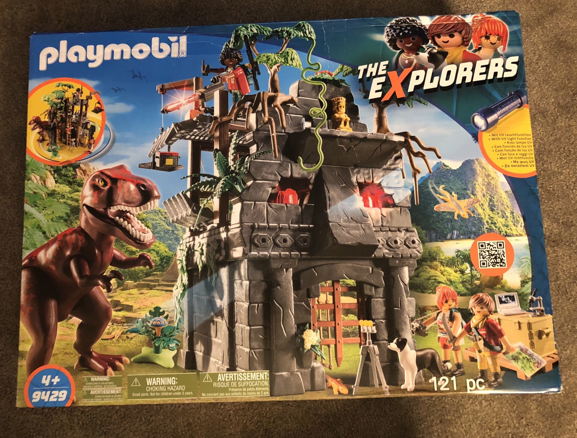 Playmobil explorers store