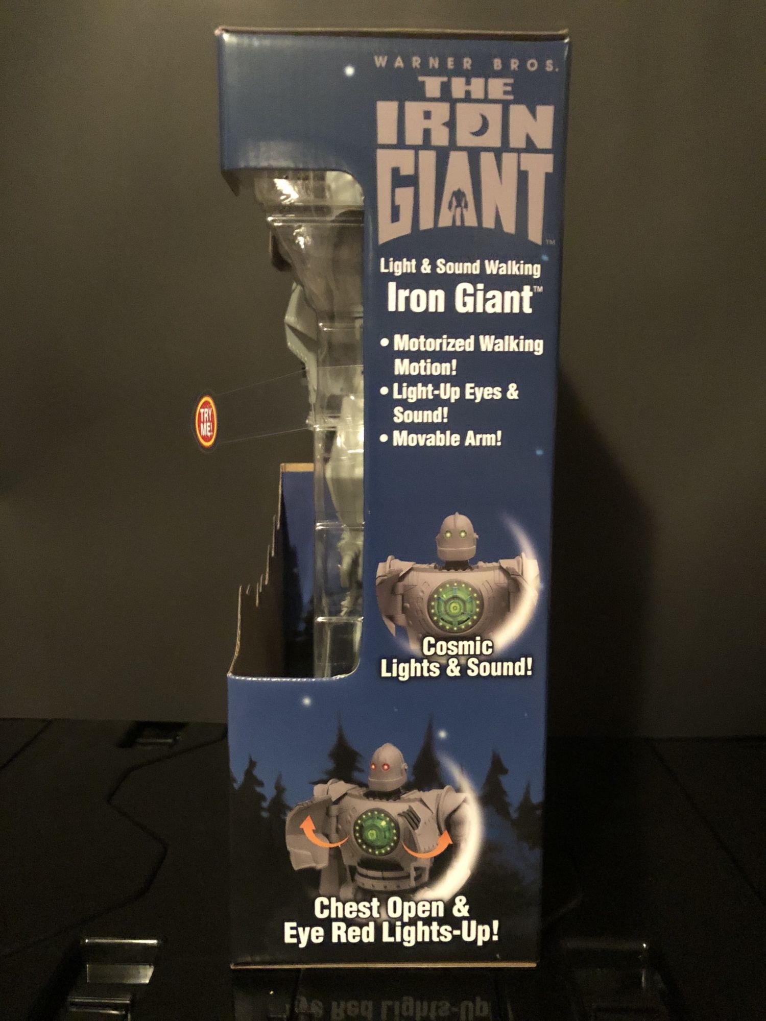 Walmart Exclusive Warner Bros. The Iron Giant