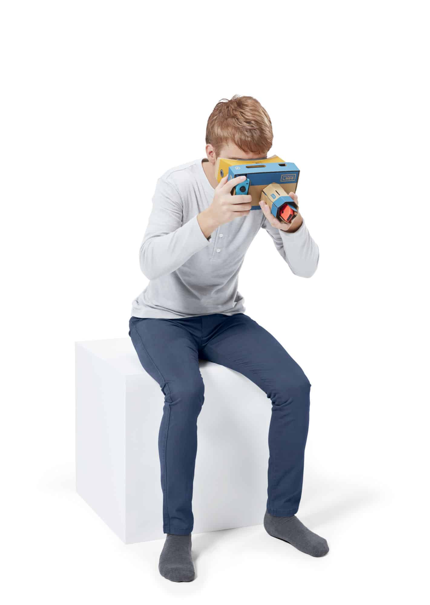 Nintendo's Latest Labo Kit Explores Simple VR Gaming Experiences