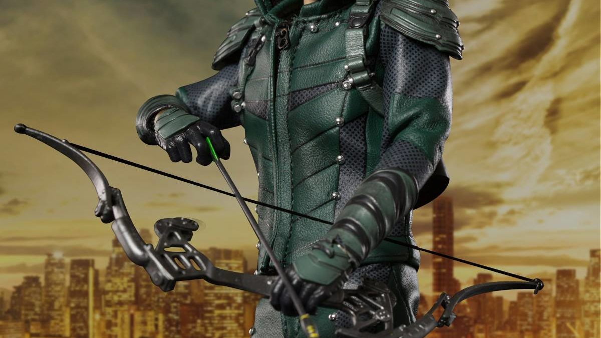 Arrow - Oliver Queen 1/8th Scale Action Figure - Star Ace – Warriors Down  Under