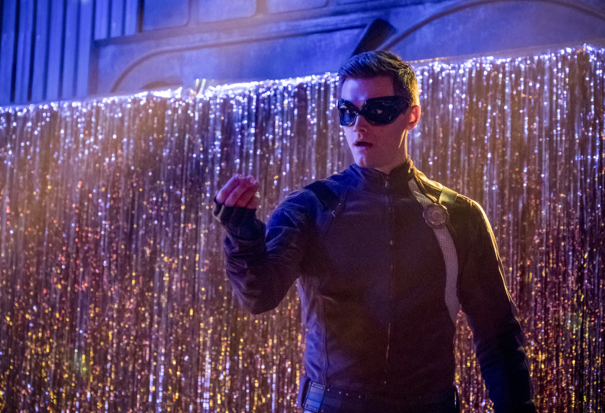 The Flash Season 4 The Rise of the Elongated Man and Prank's Return