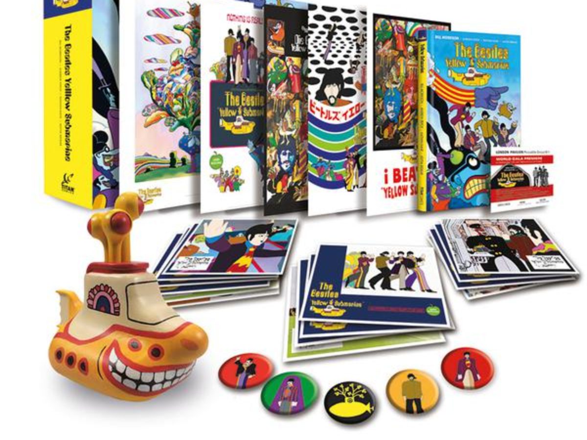 Unboxing the Beatles Yellow Submarine Graphic Novel Special Gift