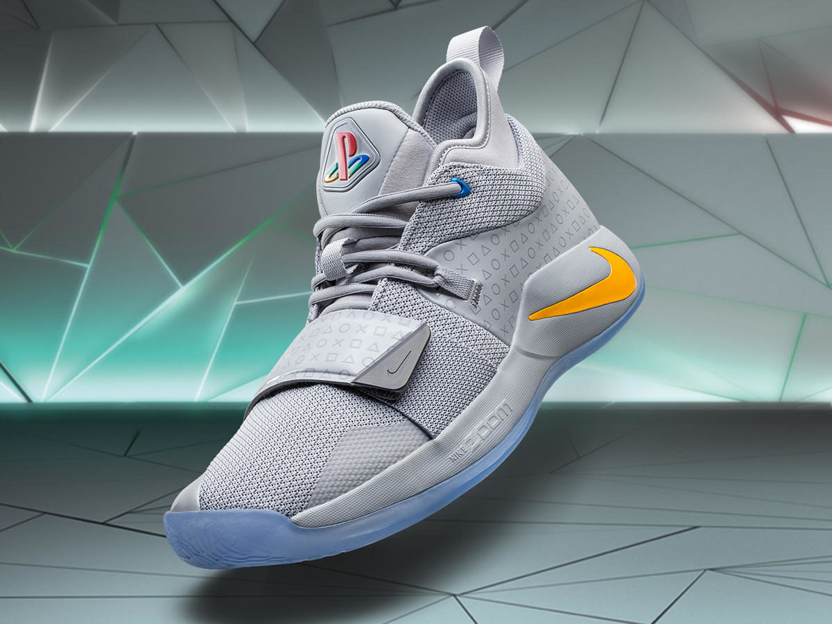 respirar cocinero despreciar Nike Announces PG 2.5 x PlayStation Shoes With Classic PS1 Look