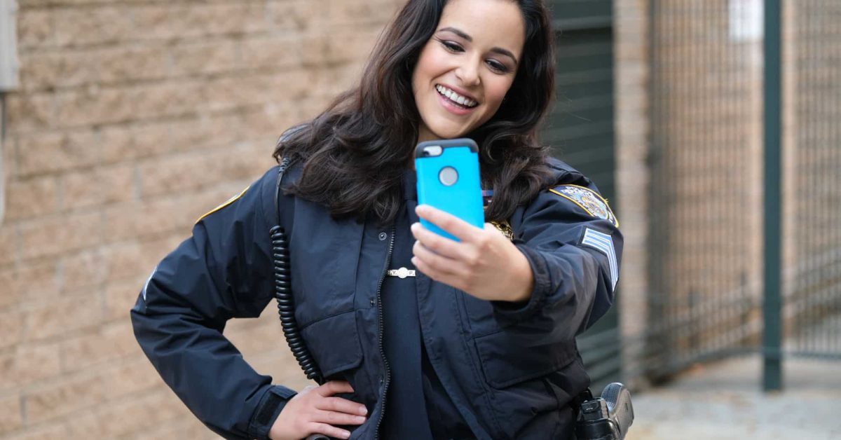 Brooklyn Nine-Nine: Melissa Fumero Looks Back at B99's Beginnings