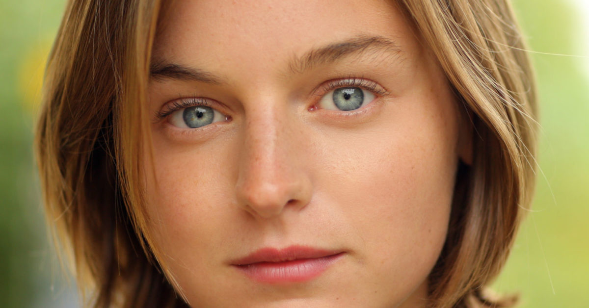 Nosferatu: Emma Corrin Joins The Robert Eggers Film - Vimarsana News