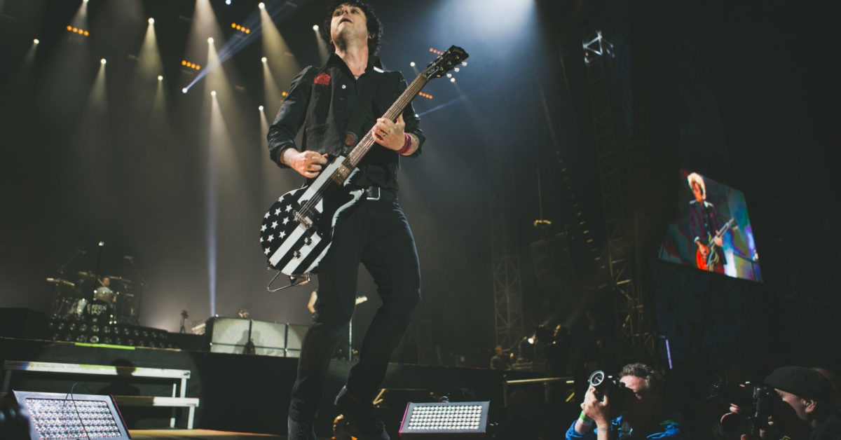 Green Day, Weezer, Fall Out Boy Tour vs. San Diego Comic-Con