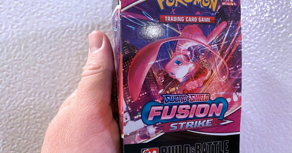 Pokémon TCG: Fusion Strike Opening: Build & Battle Kit