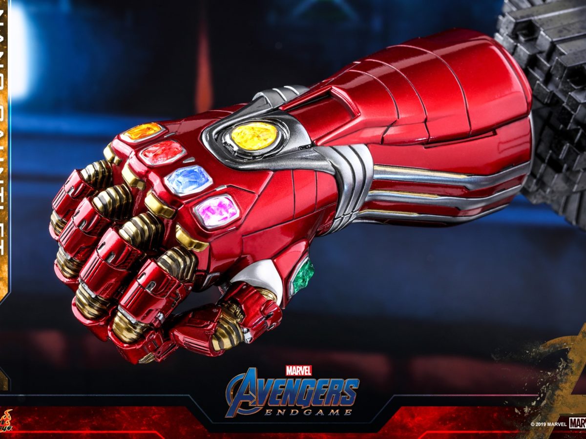 Avengers: Endgame” Nano Gauntlet Goes Mini with Hot Toys