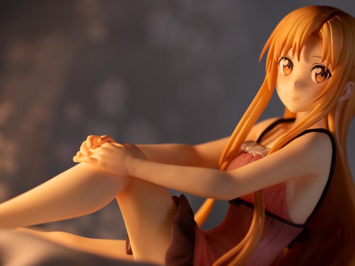 Asuna Lounges in New “Sword Art Online” Statue from FOTS Japan