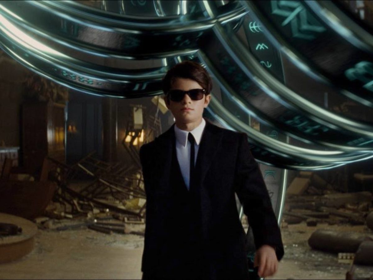 Artemis Fowl' Author Recalls Disney's Call to Buy the Rights to Make a  Movie - Inside the Magic