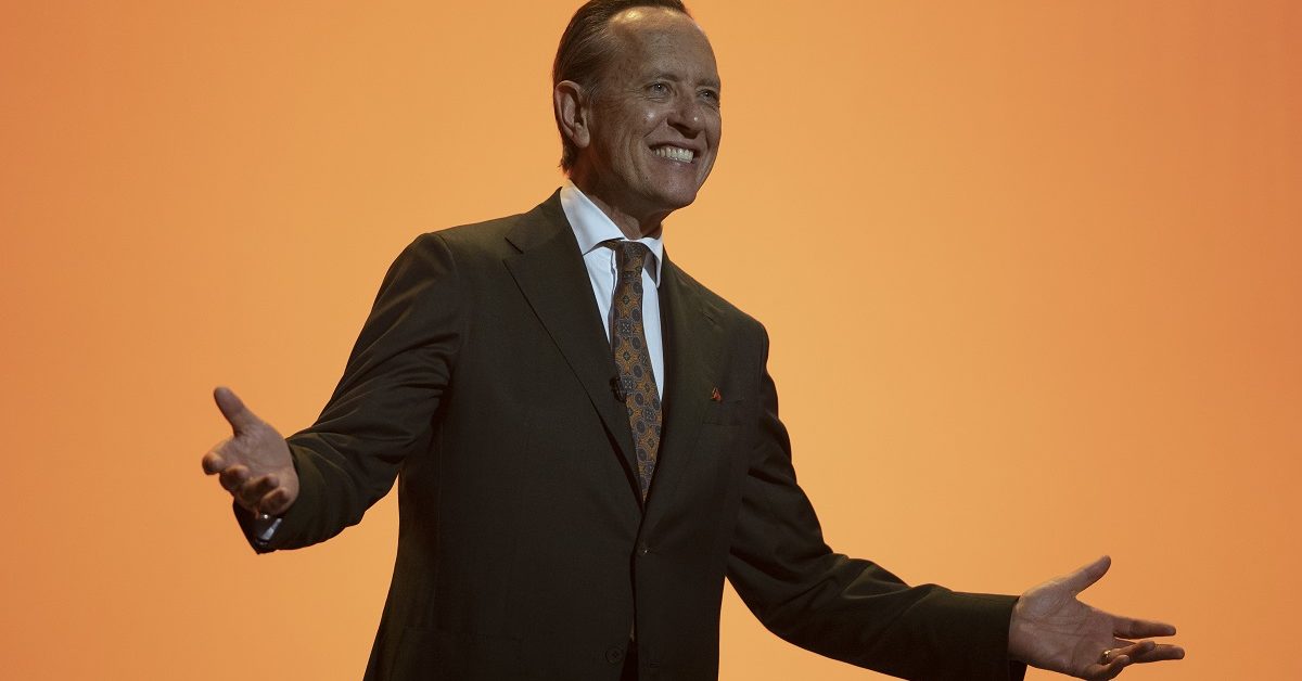 "Loki": Richard E. Grant Joins Disney+/Marvel Studios Live-Action Series