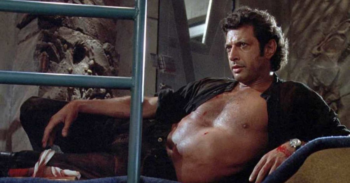 Jurassic World Jeff Goldblum Recreates Iconic Side Pose