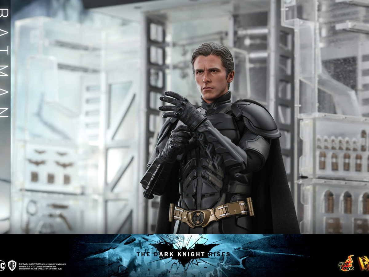 The Dark Knight Rises Batman Re-Release Coming from Hot Toys