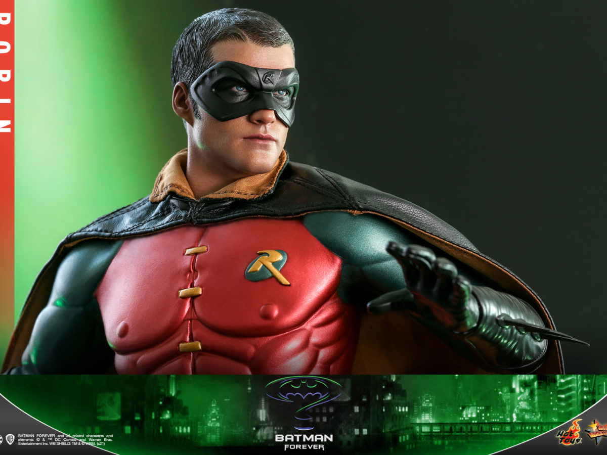 Forever Robin Is With New Hot Toys Figure