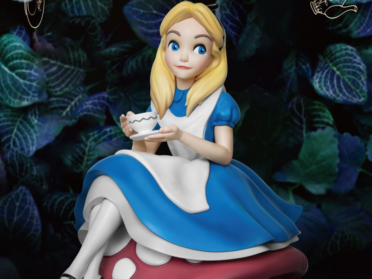 Alice In Wonderland Limited Edition Of 3000 Doll Aniversary