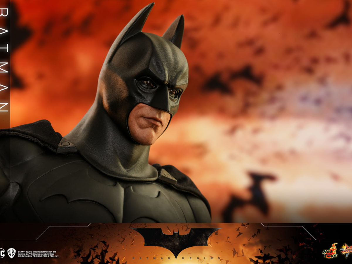 https://bleedingcool.com/wp-content/uploads/2021/03/Hot-Toys-Batman-Begins-Batman-2022-Release-021-1200x900.jpg