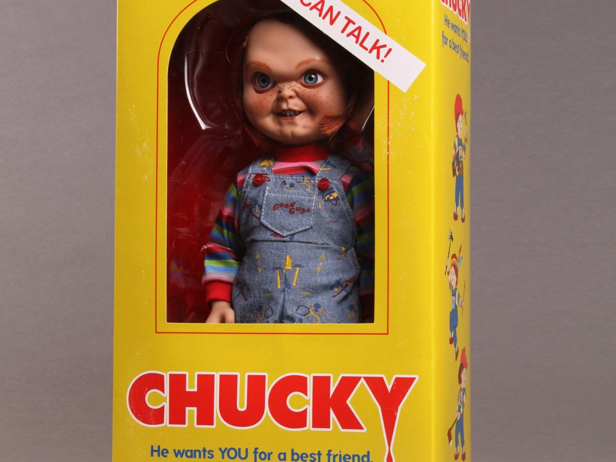 Child's Play Talking Sneering Chucky Lands At Mezco Toyz