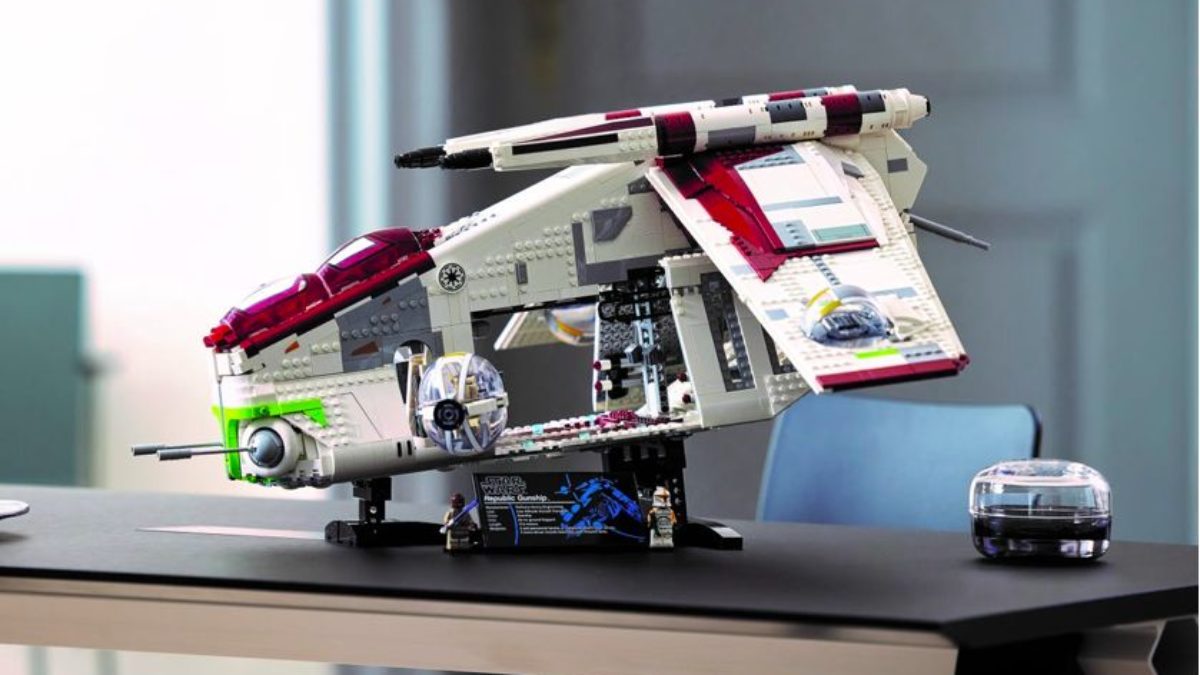 lego ucs gunship pre order