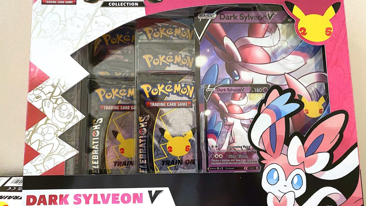 ポケモンカード　Celebrations Dark Sylveon V Box Pokémon TCG: Celebrations Collections – Dark Sylveon V Box