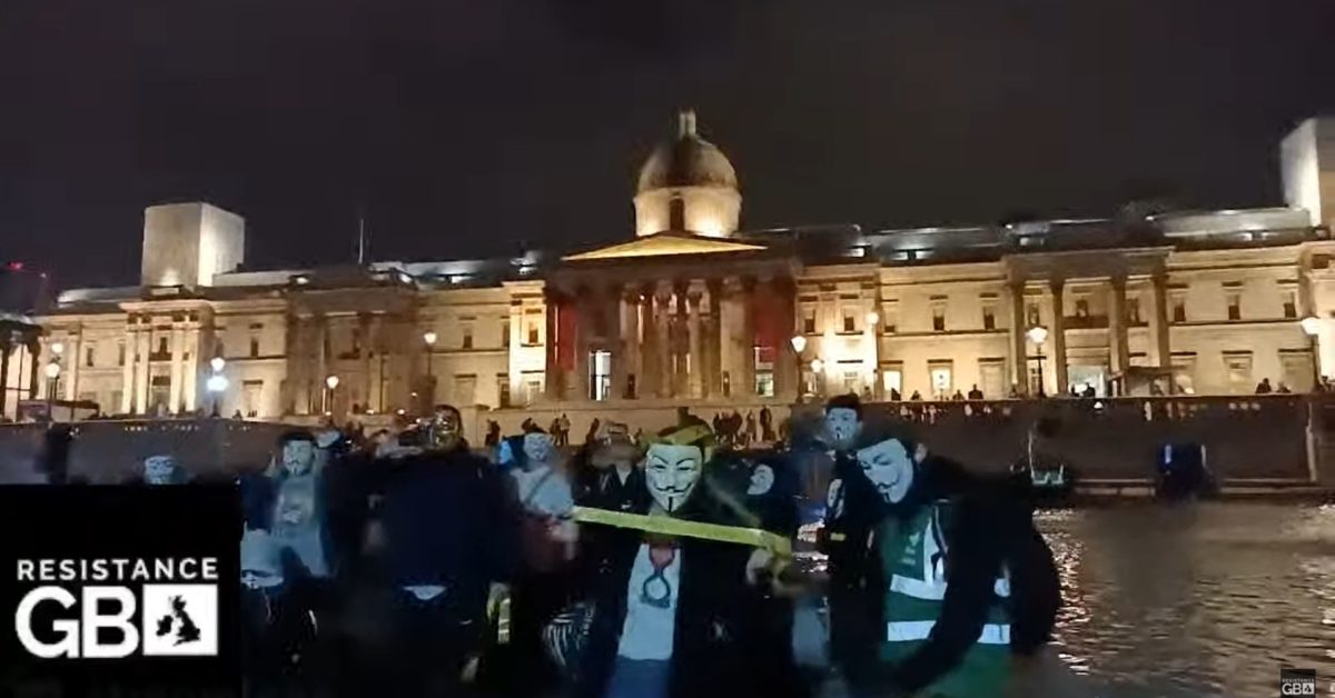 V For Vendetta Mask Protestors Burn Boris Effigy In Trafalgar Square - Vimarsana News