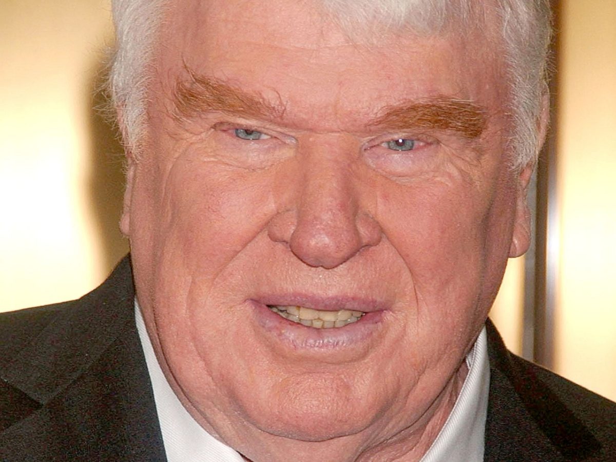 Super Bowl-winning former NFL coach and commentator John Madden dies aged  85