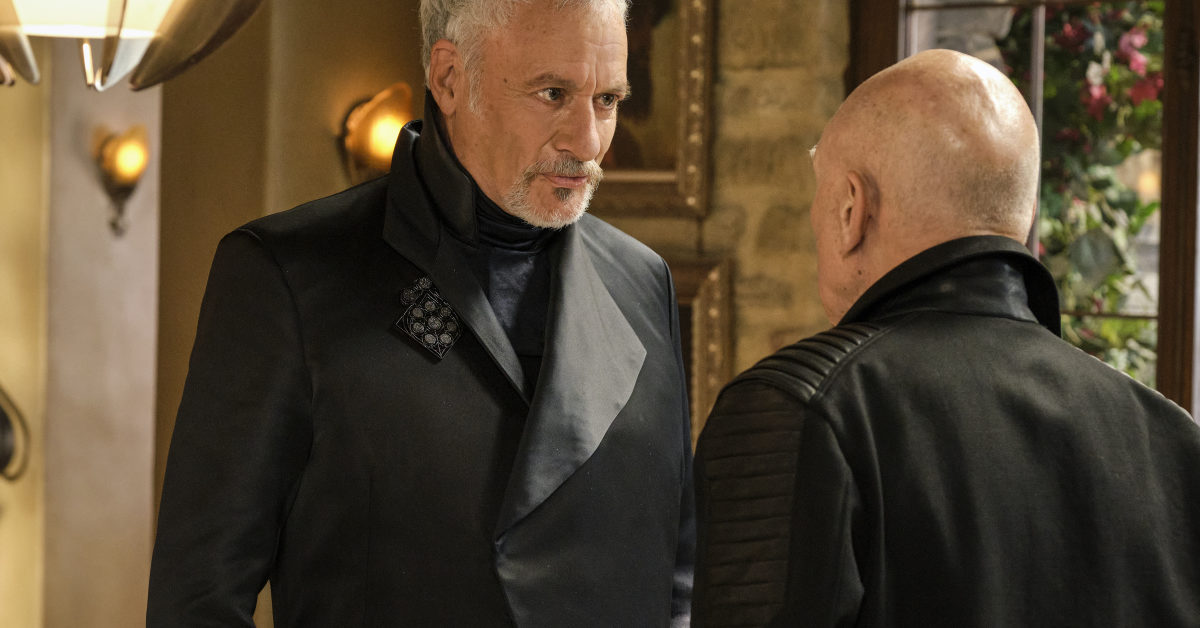 Star Trek: Picard Season 2 Images: Q Has Time (& Fashion) On His Side - Vimarsana News