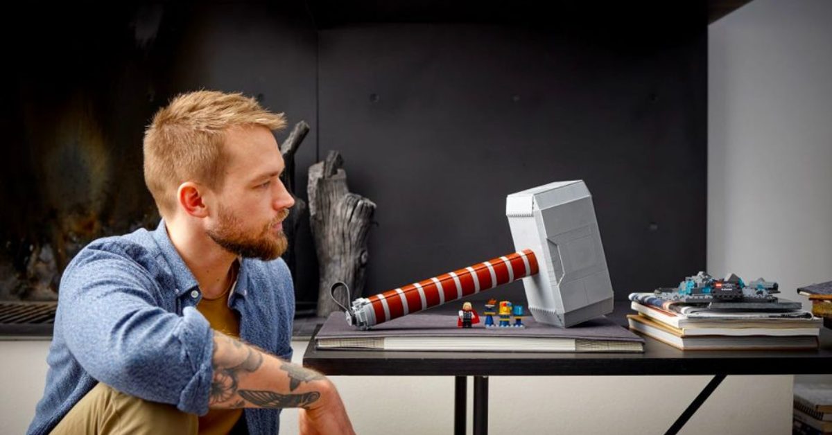 LEGO Asks Collectors if They Are Worthy with Thor Mjolnir Set - Vimarsana News