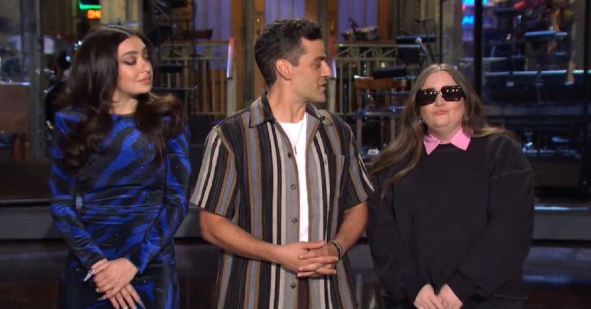 SNL: Oscar Isaac & Charli XCX Offer "Cool Aidy" Bryant Some Tough Love - Vimarsana News