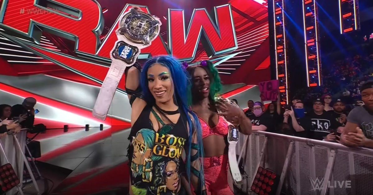 WWE fans left in shock as Sasha Banks shows off dramatic new look