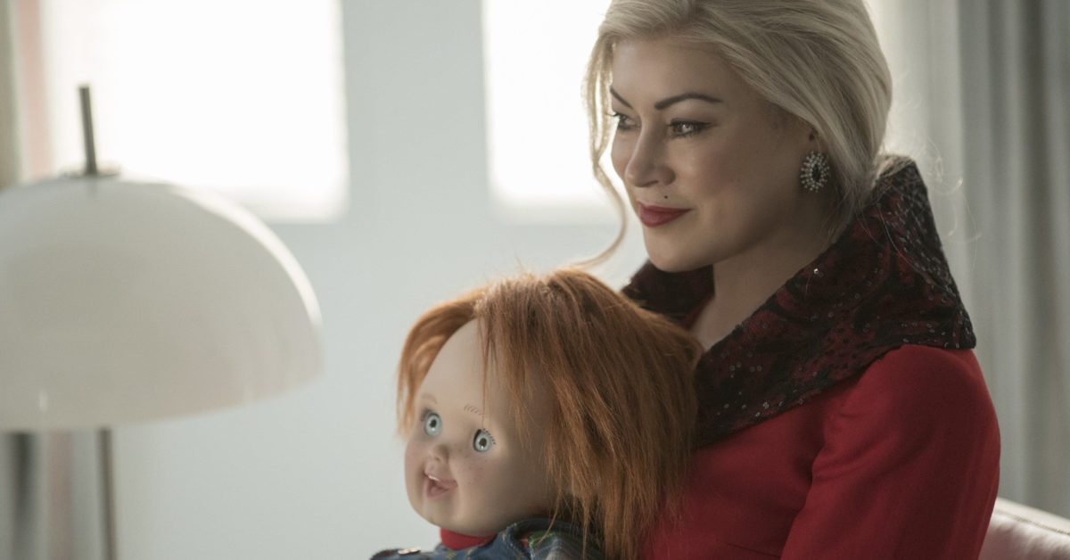 Chucky Star Jennifer Tilly Confirms Final, Bloody Day of S02 Filming