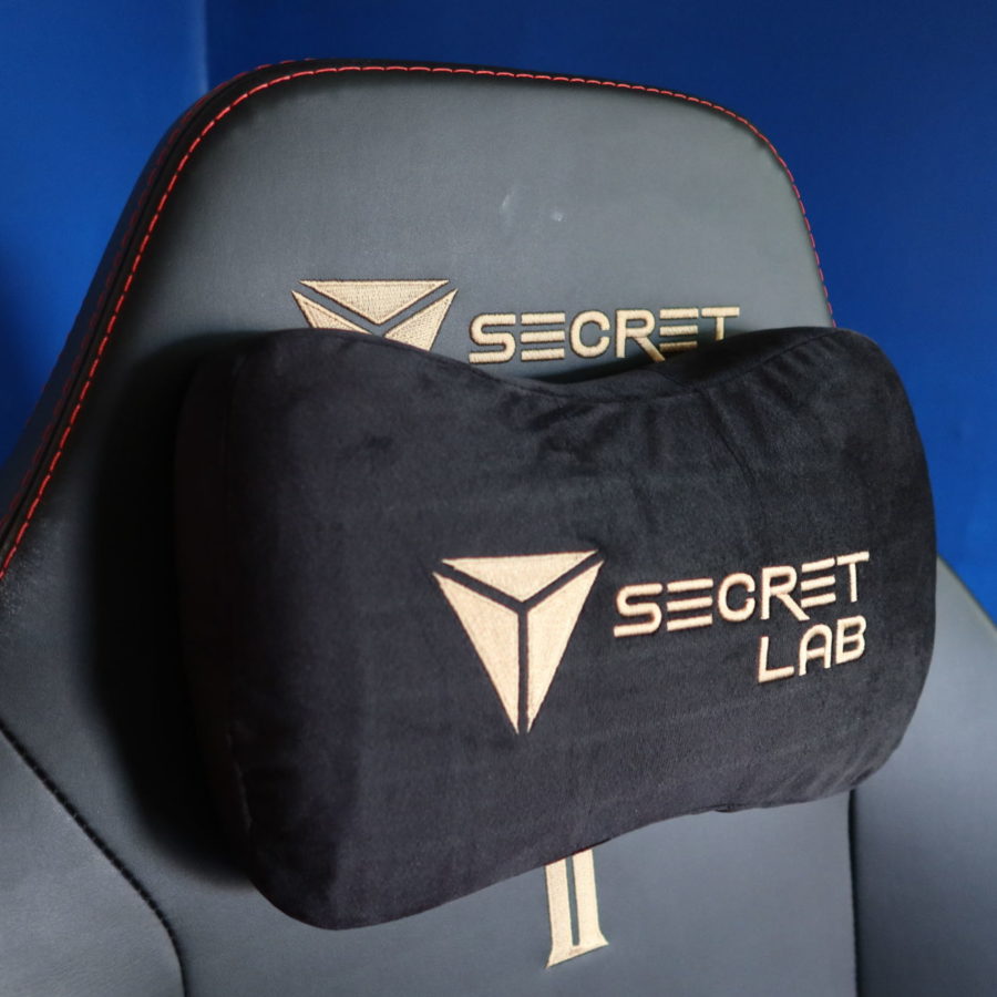 Secretlab - Creating the world's first magnetic head pillow on a gaming  chair wasn't enough. We've also redesigned it for better support for your  head and neck. Designed just for the Secretlab