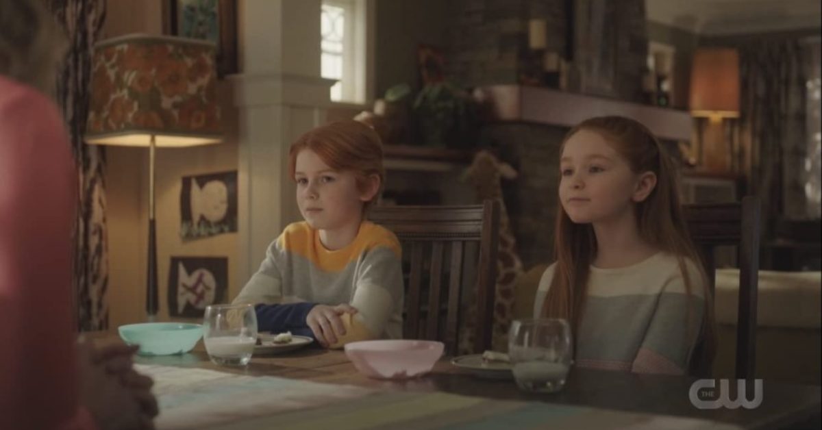 Riverdale Star Alix West Lefler on KJ Apa, Enjoying Red Hair & More