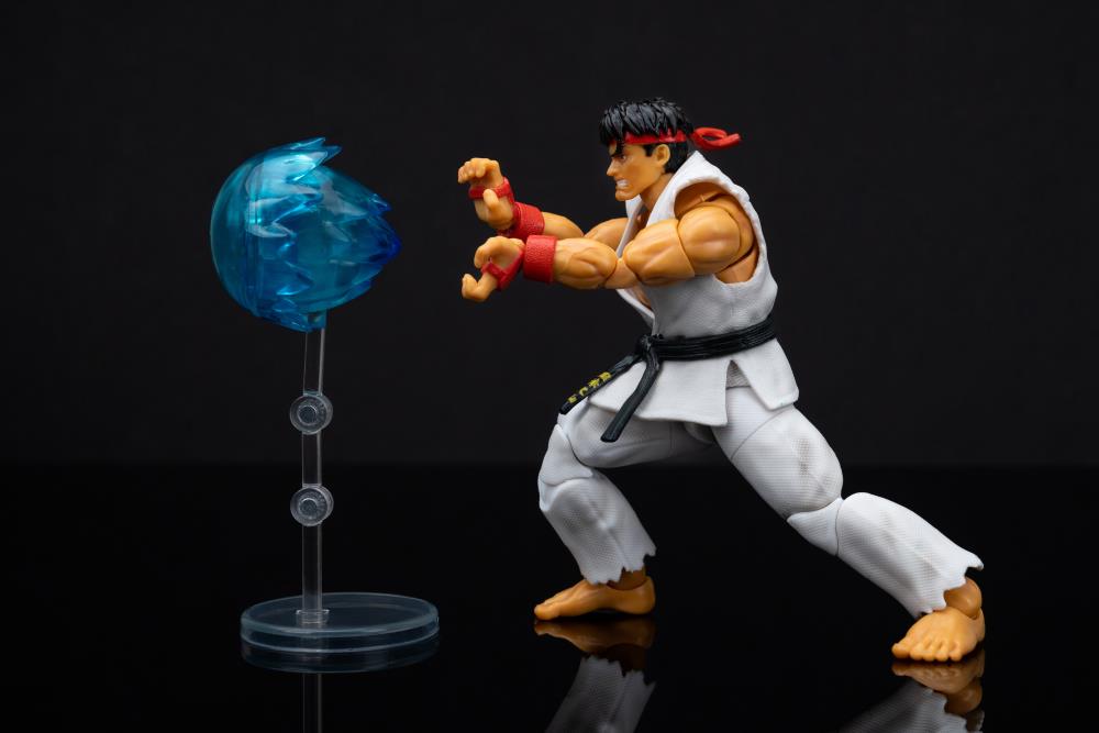 Street Fighter Ryu Enters the Ring with Seamless Figure from IconiQ