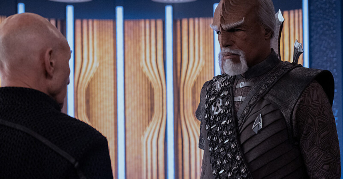 Star Trek: Picard Showrunner Updates Crusher, La Forge, Worf & Riker