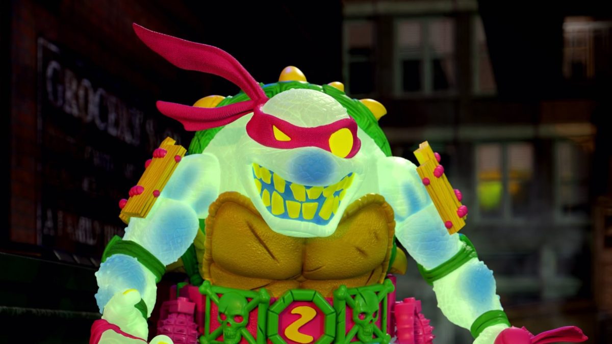 Exclusive TMNT Glow in the Dark Slash Figure Revealed by Super7