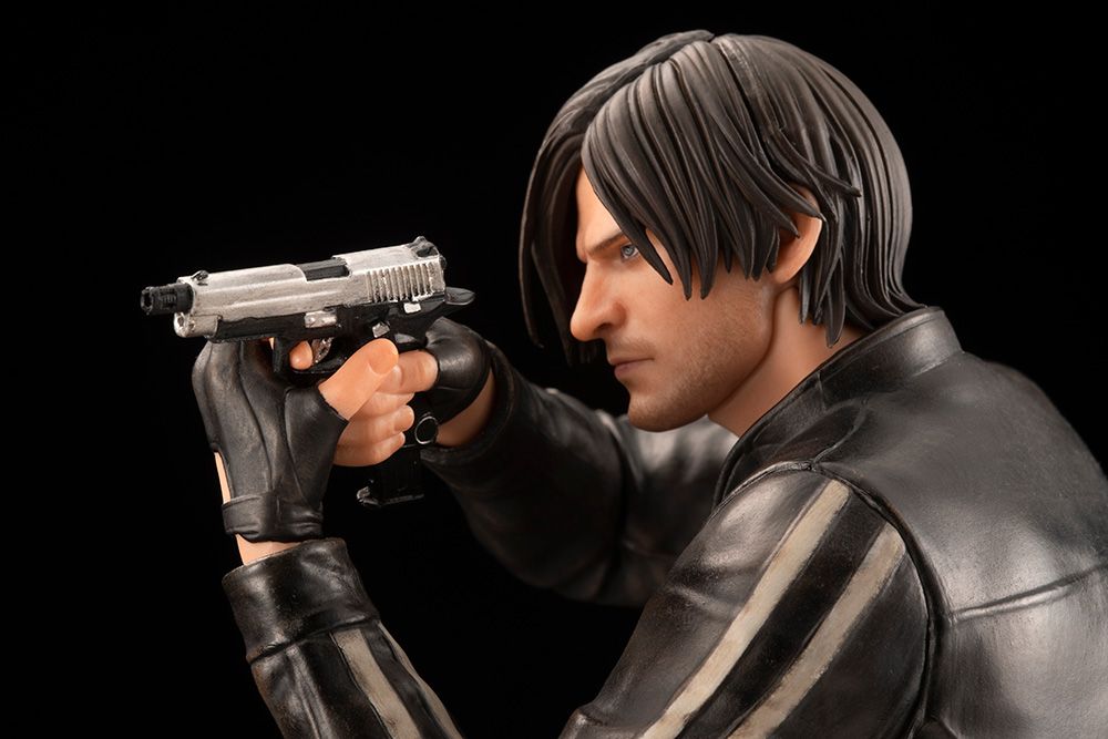 Leon and Ada from Resident Evil 6 Join the Hot Toys Lineup!, Press Release  News