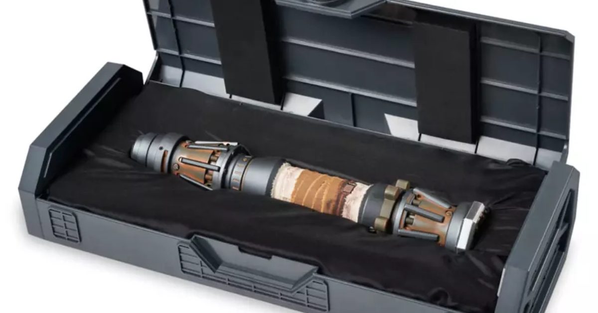 Rey Skywalker Star Wars Legacy Lightsaber Hilt Returns to shopDisney