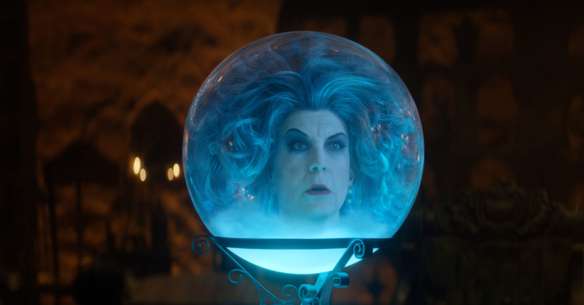 Haunted Mansion: Madame Leota Is A "Useful Ally" - Vimarsana News