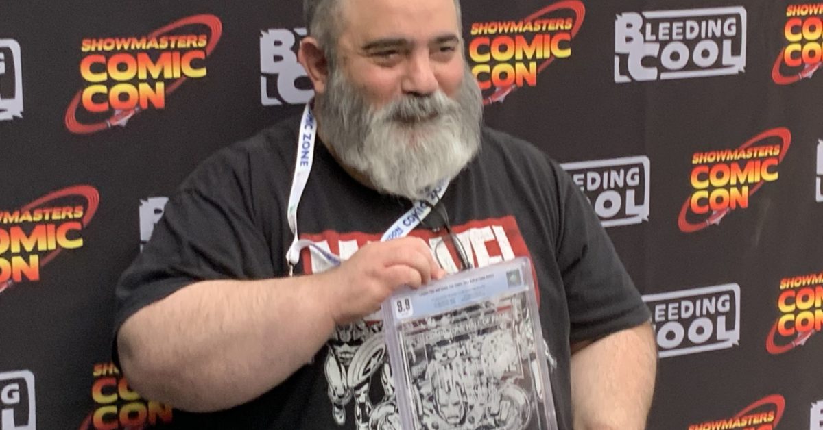 Dan Slott & Claudia Christian in London Film & Comic Con Hall Of Fame Dan Slott & Claudia Christian in London Film & Comic Con Hall Of Fame