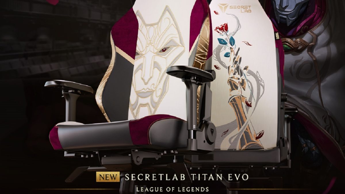  Secretlab Titan Evo Monster Hunter Gaming Chair