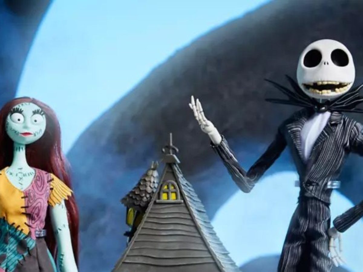 The Nightmare Before Christmas Gets a 3,700 Piece Doll Set from