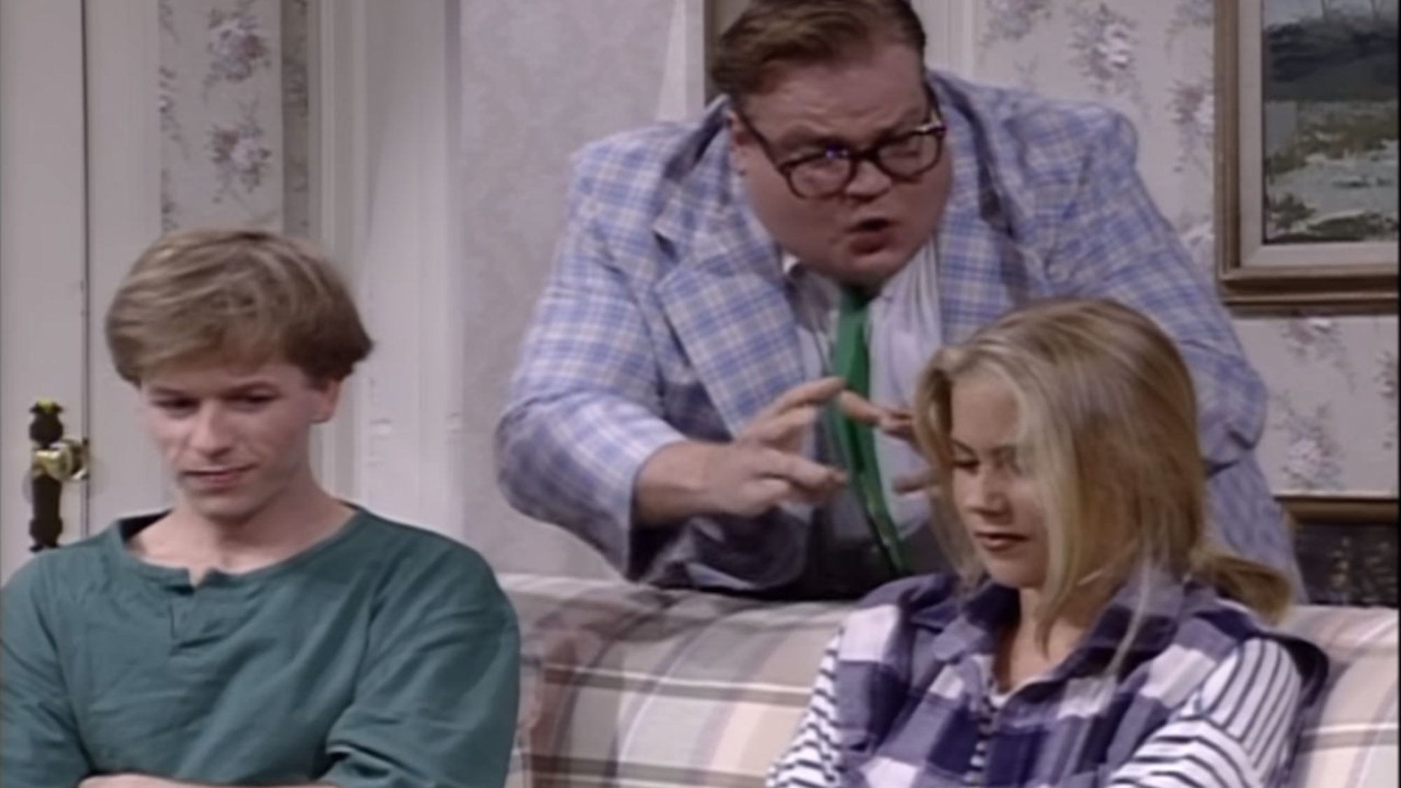 SNL: Applegate, Spade on That Classic Chris Farley/Matt Foley Sketch