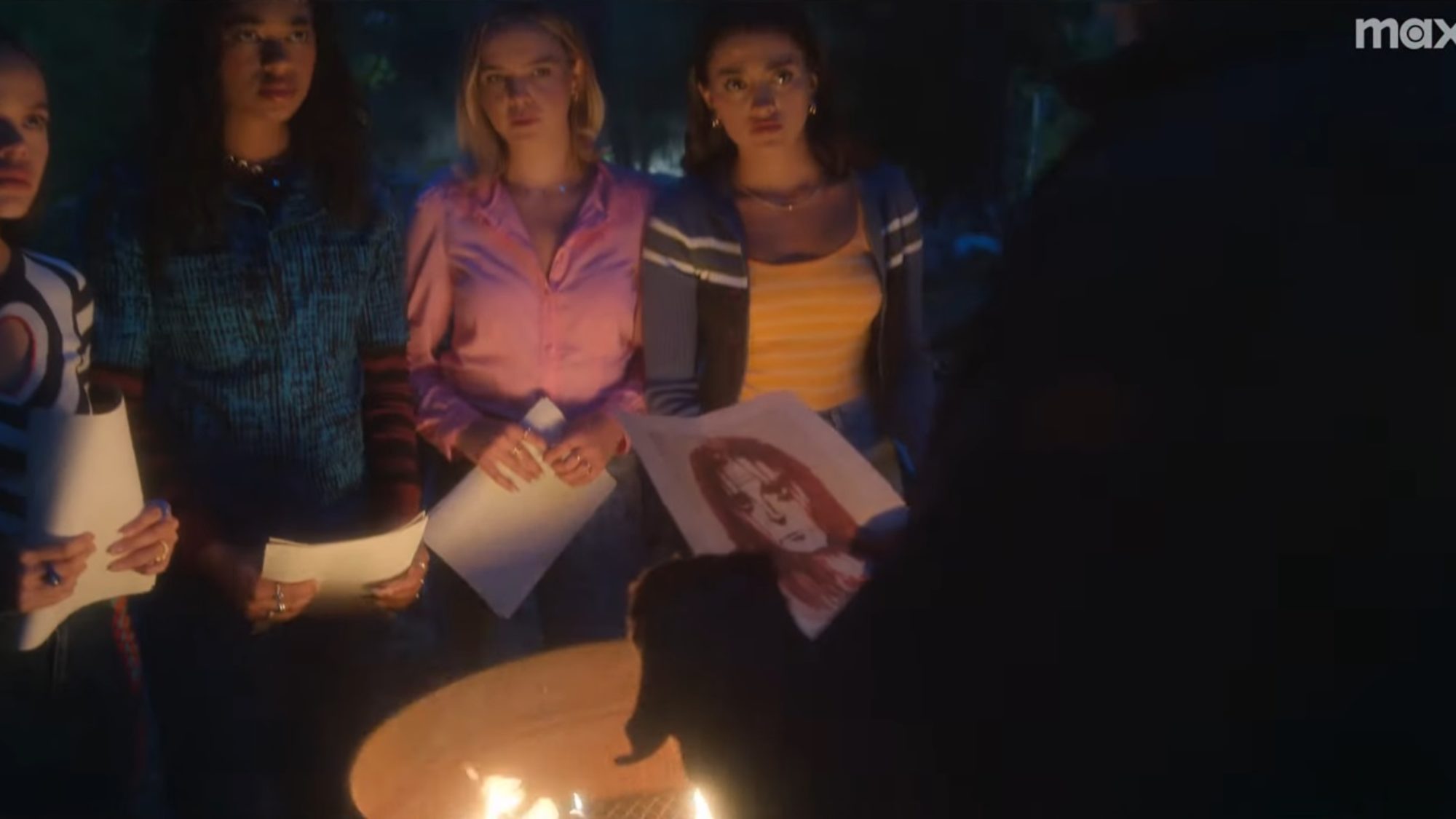 Pretty Little Liars Trailer Previews What