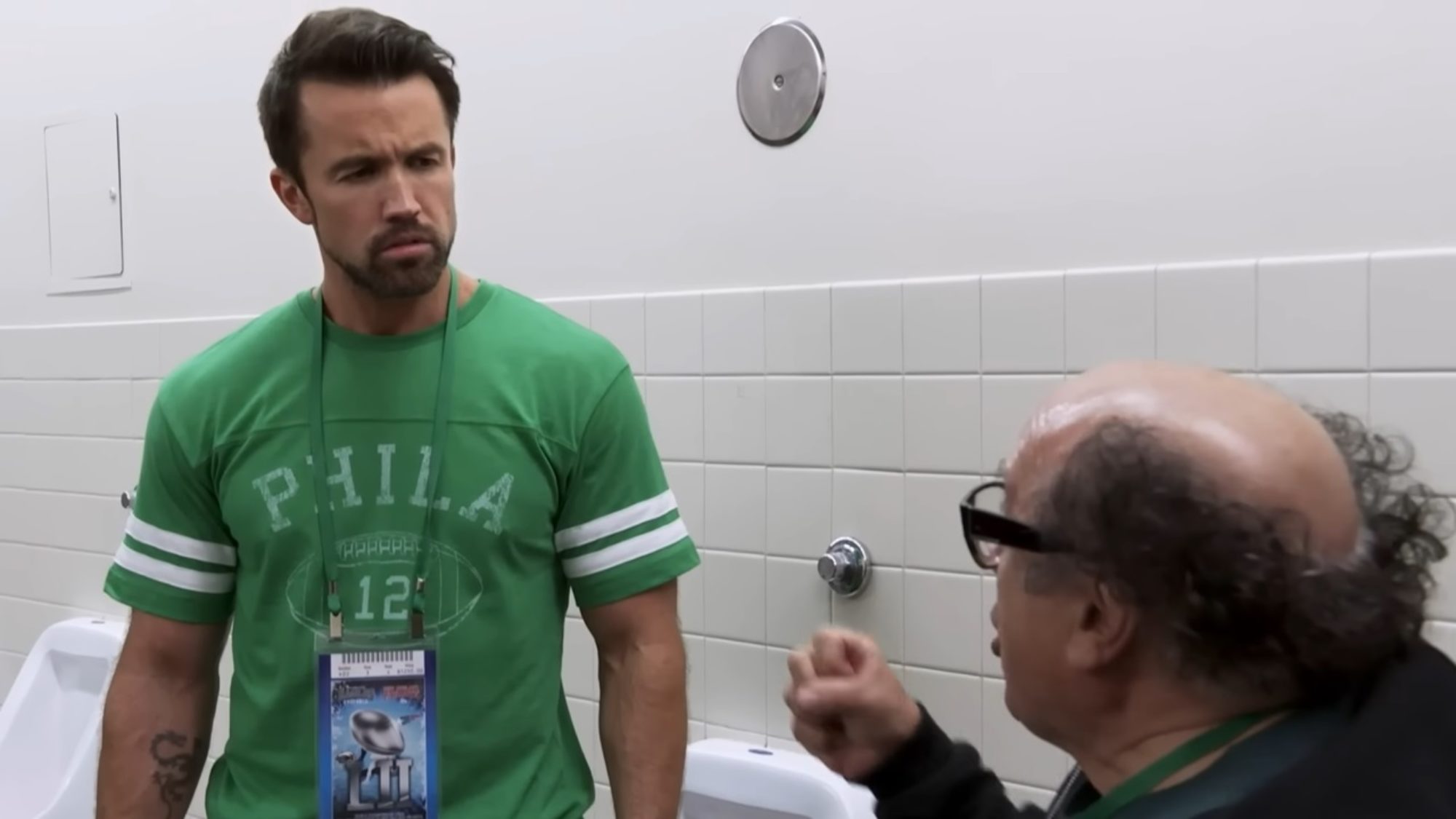 Always Sunny: Rob McElhenney Slides Into Eagles Owner's DMs For Deal